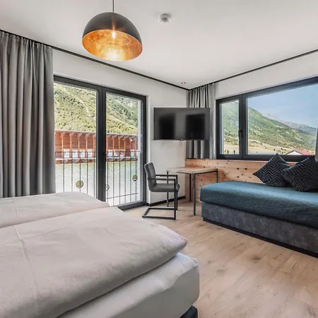 λlpstern - Silvretta Card Premium Betrieb דירה